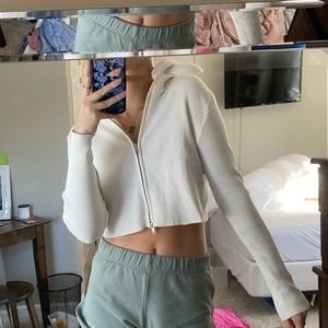 Brandy Melville Ardgen Hoodie